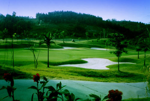 广州荔湖高尔夫球场图图片